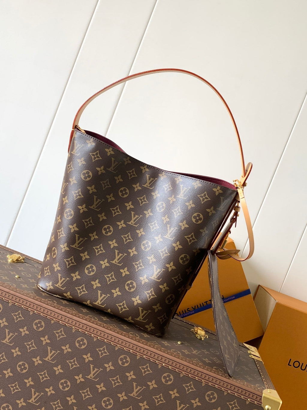 LV Tote Bag